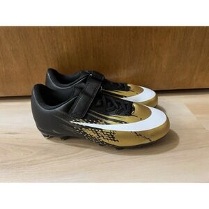 Daoquan Soccer Shoes Boys Size EU 36, Youth 4 Approx Black Gold New Without Box